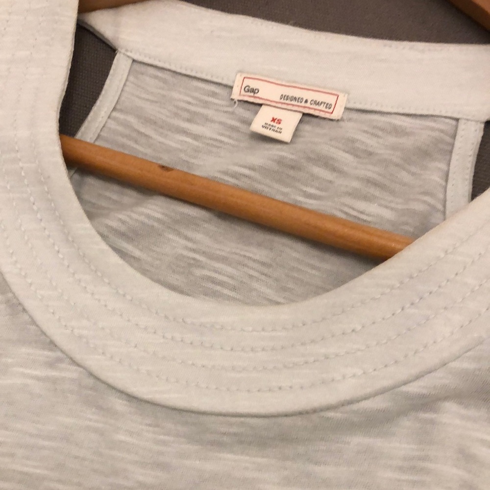 GAP Mint flowy tank NWOT - Picture 5 of 7